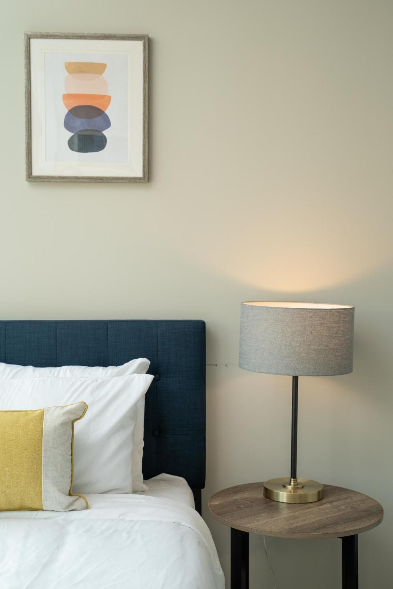 Kasa River North Chicago Room photo