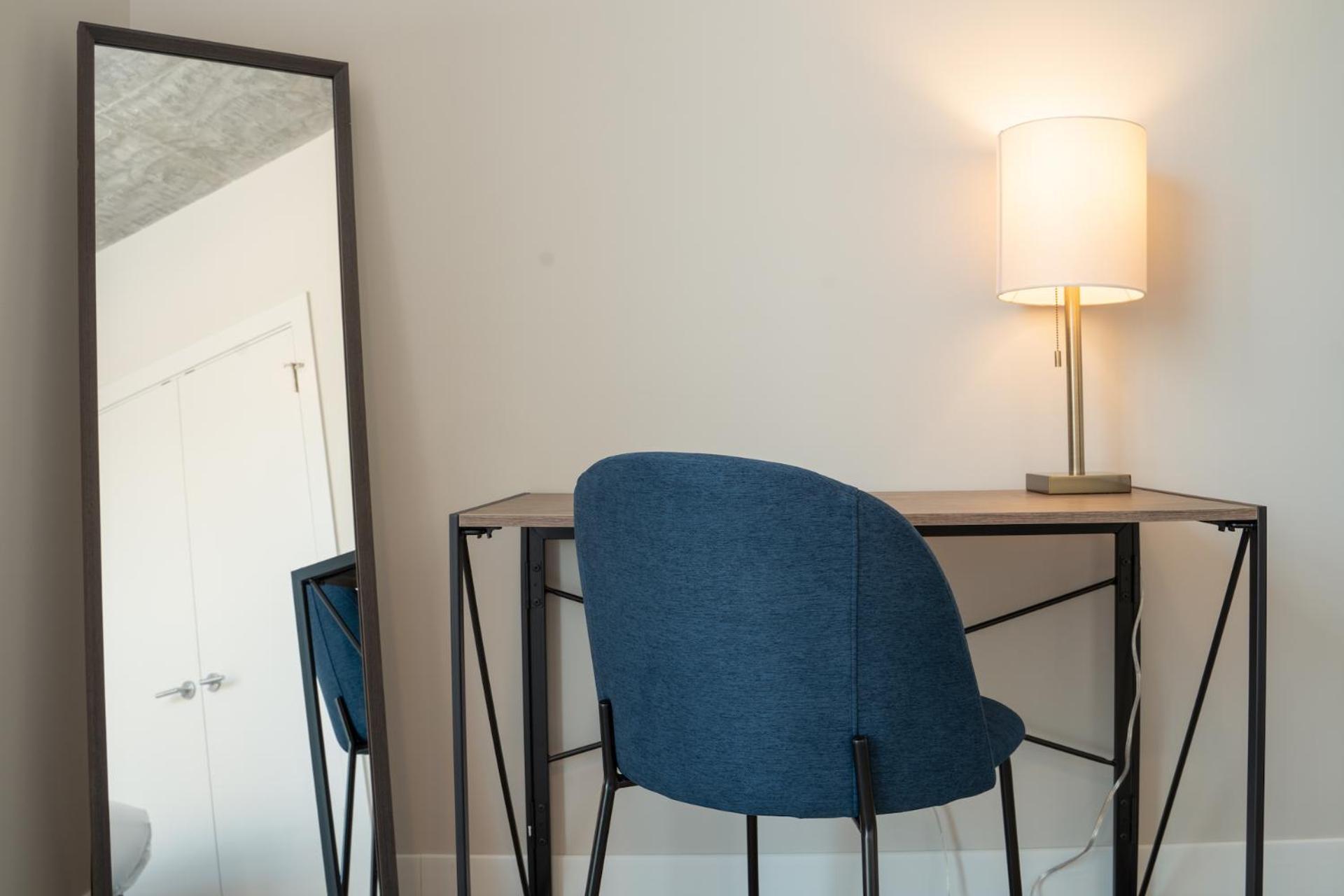 Kasa River North Chicago Room photo