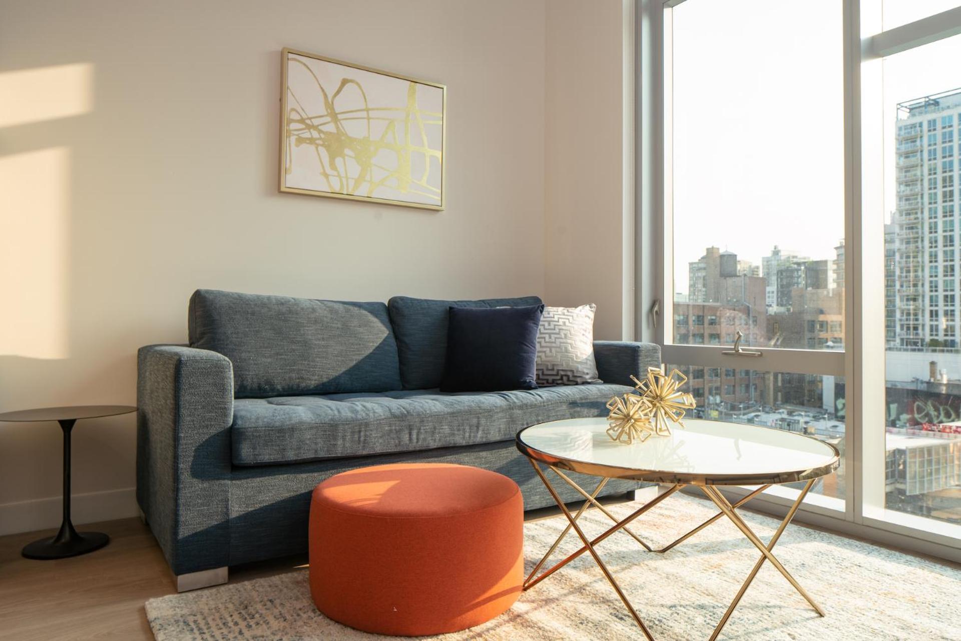 Kasa River North Chicago Room photo